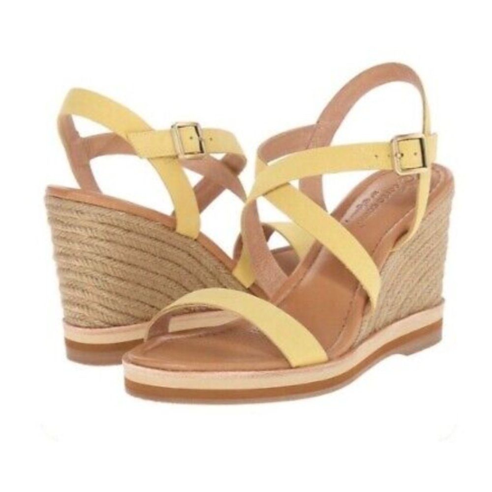 CORSO COMO Gladis Wedge Sandals, Lt Yellow Nubuck, 8.5